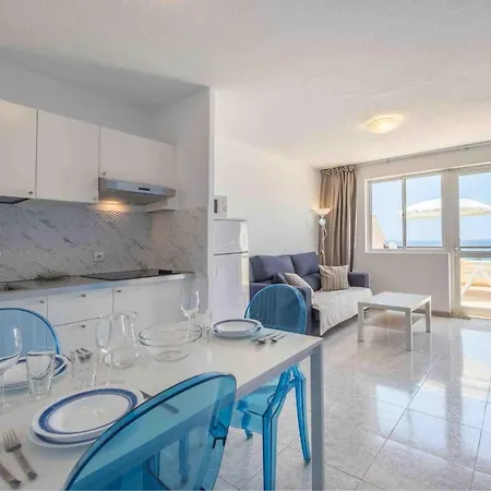 Ocean View Floor Wifi Aircon 11 *