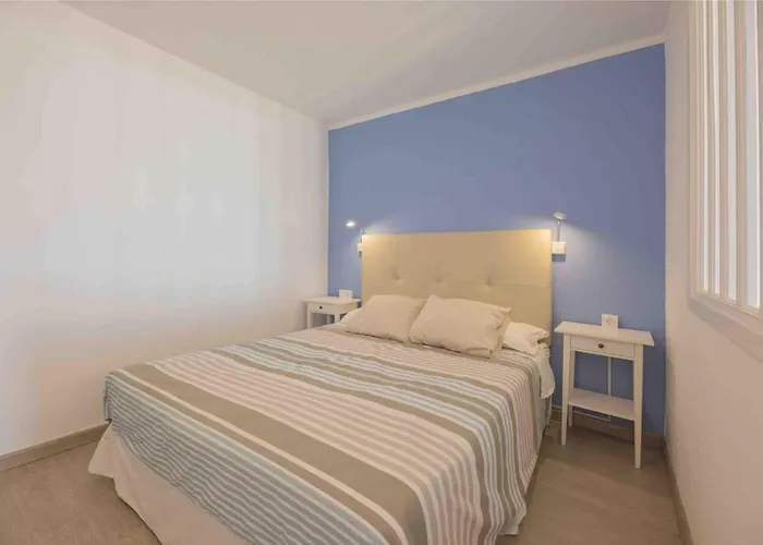 Ocean View Floor Wifi Aircon 11 Apartman